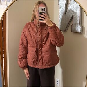 Old Navy Women's Quilted Packable Jacket in Rust